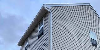 Best Composite Siding  in Manchester, IA